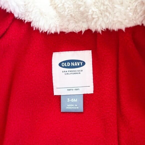 Old Navy red puffer coat  EUC 3-6 months - Picture 4 of 5